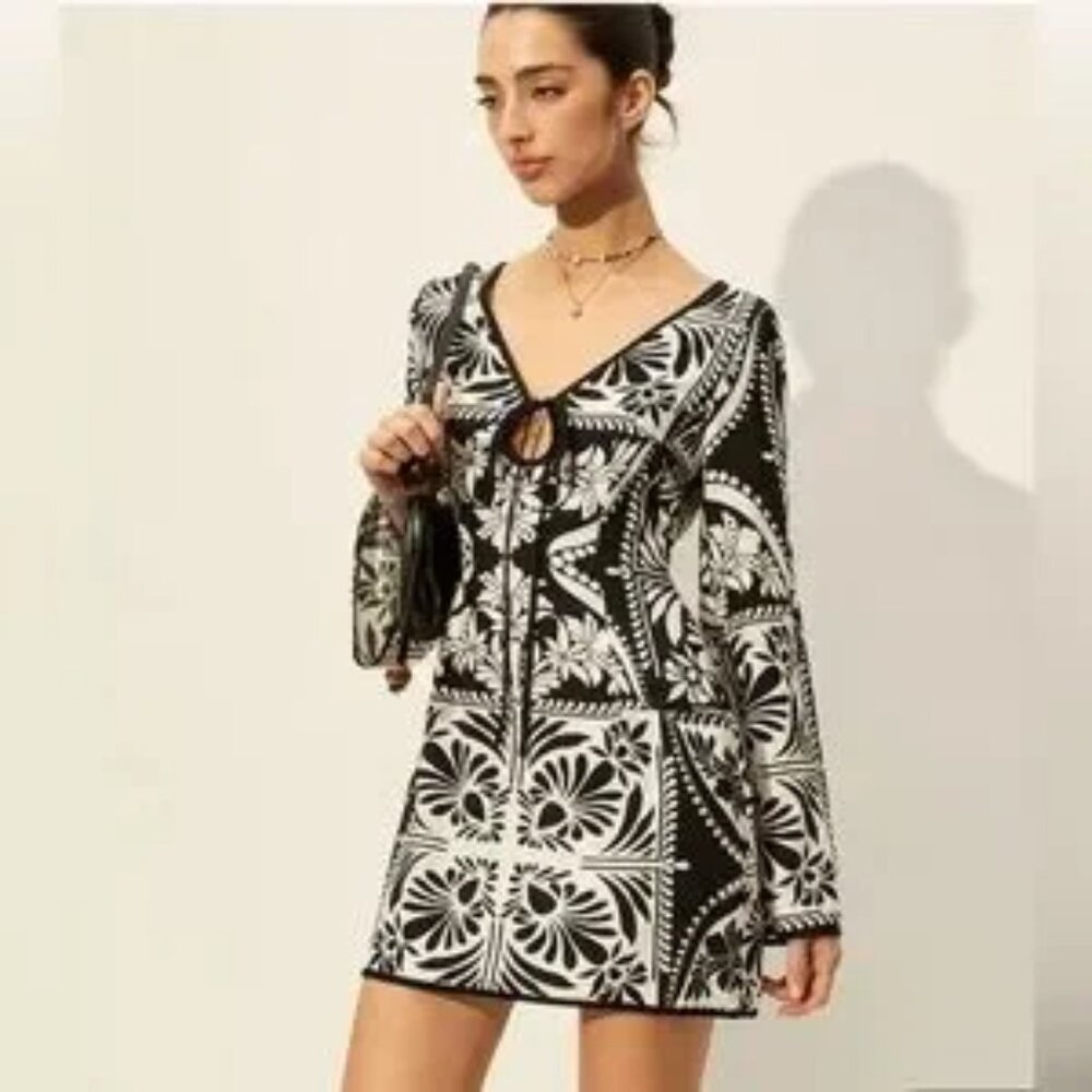 NWT Printed Tie-Front Bell Sleeve Dress or Swim Coverup